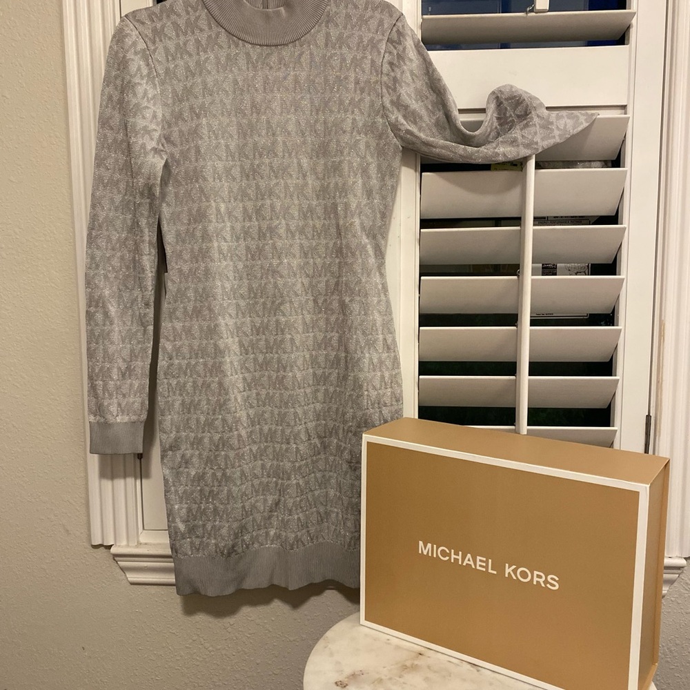 Michael Kors Sweater Dress - Picture 4 of 7